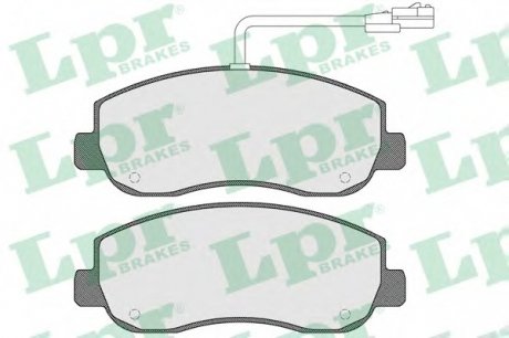 Колодки тормозные дисковые передние LPR 05P1579 (фото 1)
