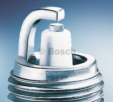 Свічка запалювання Bosch 0242135519 (фото 1)