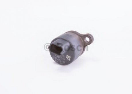 Редукційний клапан тиску палива CR HYUNDAI (вир-во) Bosch 0281002718 (фото 1)