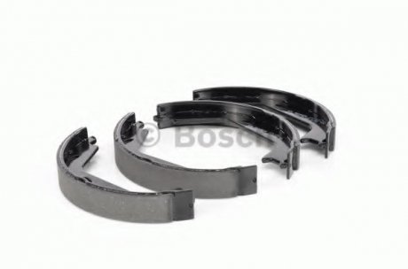 Тормозные колодки барабанные Bosch 0 986 487 623 (фото 1)