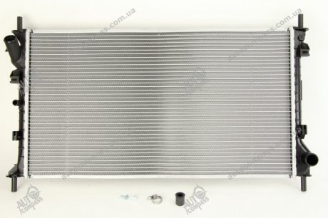 Радиатор системы охлаждения NISSENS 62015A (фото 1)