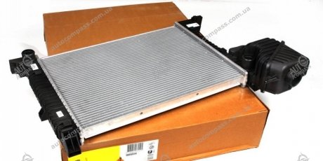 Радиатор охлаждения двигателя NRF 50559 (фото 1)