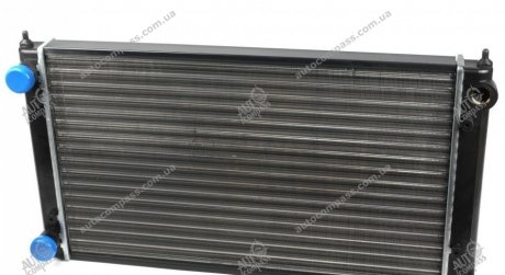Радиатор системы охлаждения двигателя NRF 539501 (фото 1)
