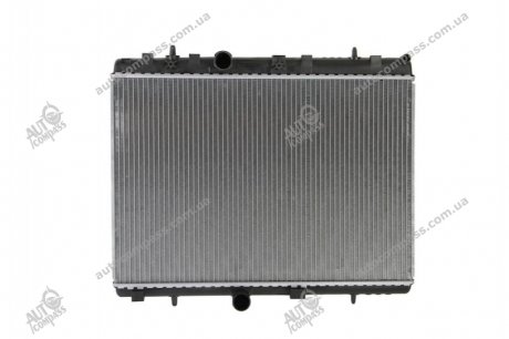 Радиатор системы охлаждения NISSENS 636007 (фото 1)