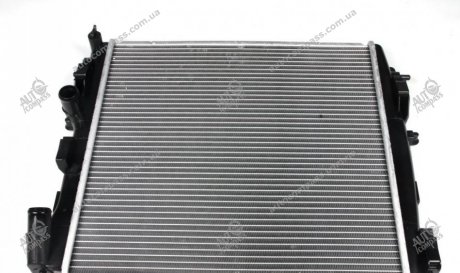 Радиатор системы охлаждения NRF 58317 (фото 1)