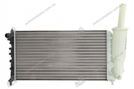 Радиатор системы охлаждения NISSENS 61886 (фото 1)