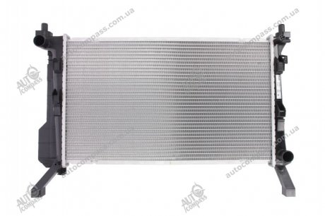 Радиатор системы охлаждения NISSENS 67106