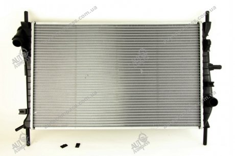 Радиатор системы охлаждения NISSENS 62023A (фото 1)