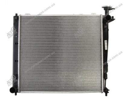Радиатор системы охлаждения NISSENS 66782 (фото 1)