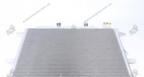 Радиатор кондиционера NRF 35517 (фото 1)