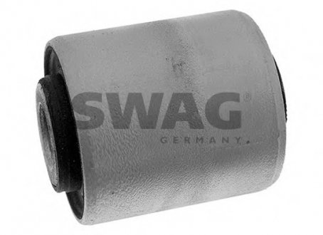 Шарнір гумово-металевий(сайлентблок) SWAG 32690003 (фото 1)