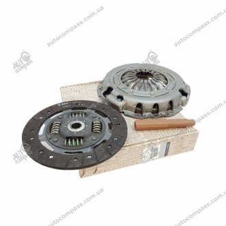 Комплект зчеплення 242mm m9r 780/2/6 Renault 8201516550