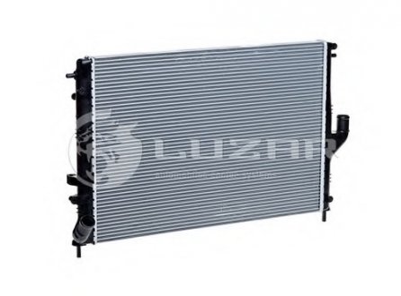 Радиатор охлаждения Logan 1.4,1.6 (08-), Duster 1.6, 2.0 (10-) АКПП (алюм-паян) ЛУЗАР (СПб- РФ) LRc 09198 (фото 1)