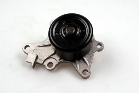 - Насос охолоджуючої рідини SUBARU TREZIA 1.4 D 11-, YARIS 1.4 D-4D 11- Hepu P7670