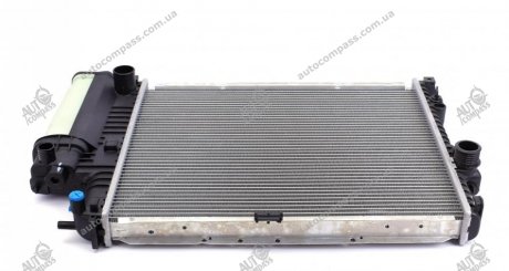 Радиатор охлаждения БМВ 5 (Е39) Mahle CR251000S (фото 1)