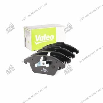 Гальмівні колодки дискові CITROEN/PEUGEOT C4/207/208/3008/307/308/RCZ "1,6-2,0 "F "03>> Valeo ="301715"