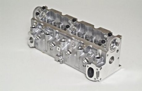Головка блока цилиндрів berlingo/partner/scudo 1.9d dw8 96- (вир-во) AMC 908537